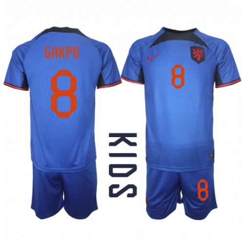 Fotballdrakt Barn Nederland Cody Gakpo #8 Bortedraktsett VM 2022 Kortermet (+ Korte bukser)